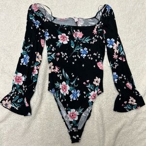 Candie’s Black Floral Bodysuit Size M